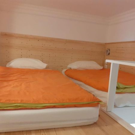 Moradia Em Vila Da Cidade Villa Lisbon Bagian luar foto