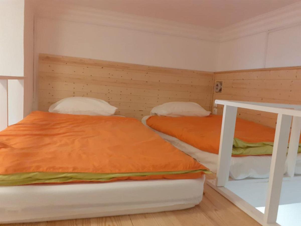 Moradia Em Vila Da Cidade Villa Lisbon Bagian luar foto