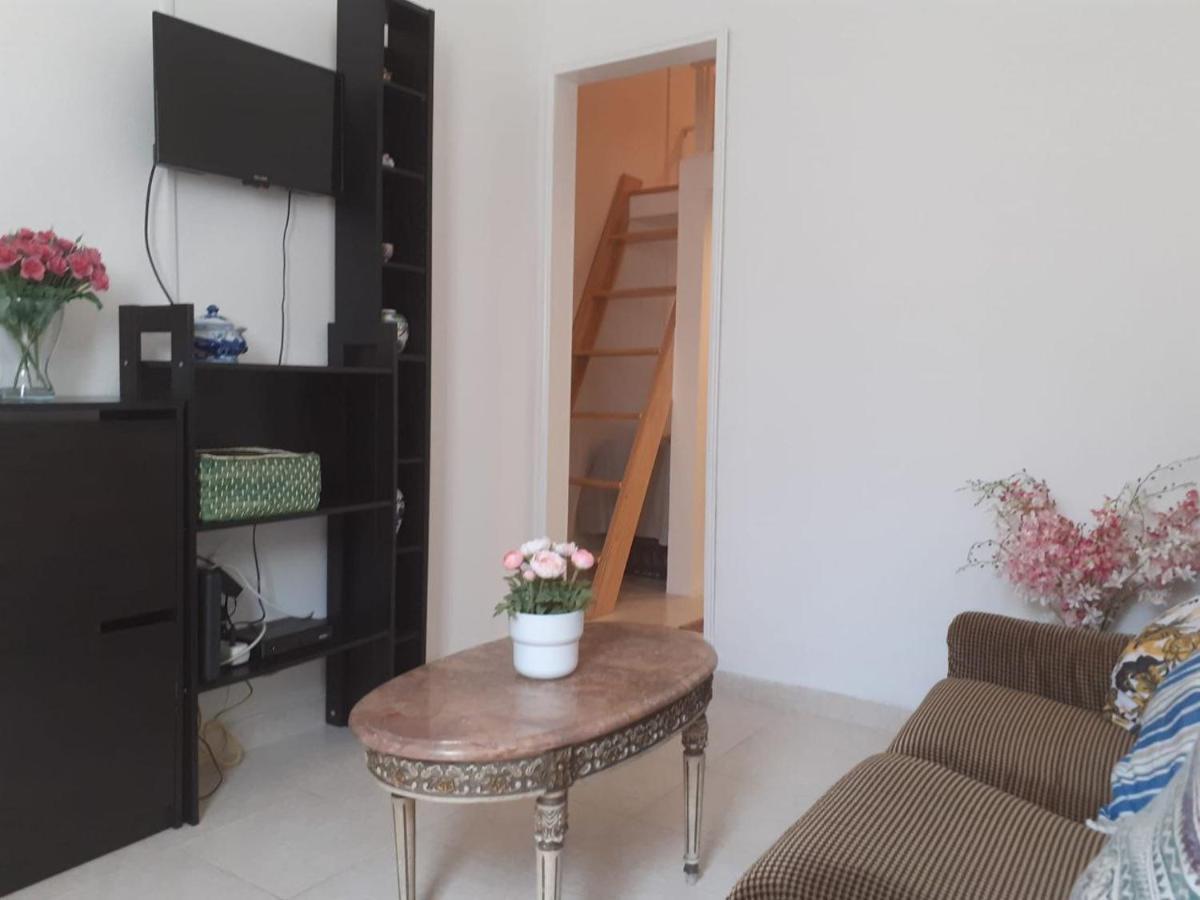 Moradia Em Vila Da Cidade Villa Lisbon Bagian luar foto